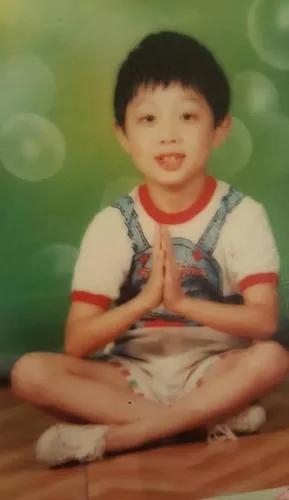 許昕什么地方人,在哪定居,許昕個(gè)人簡介