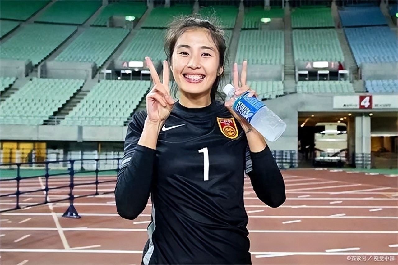 女足守門員趙麗娜個人簡介