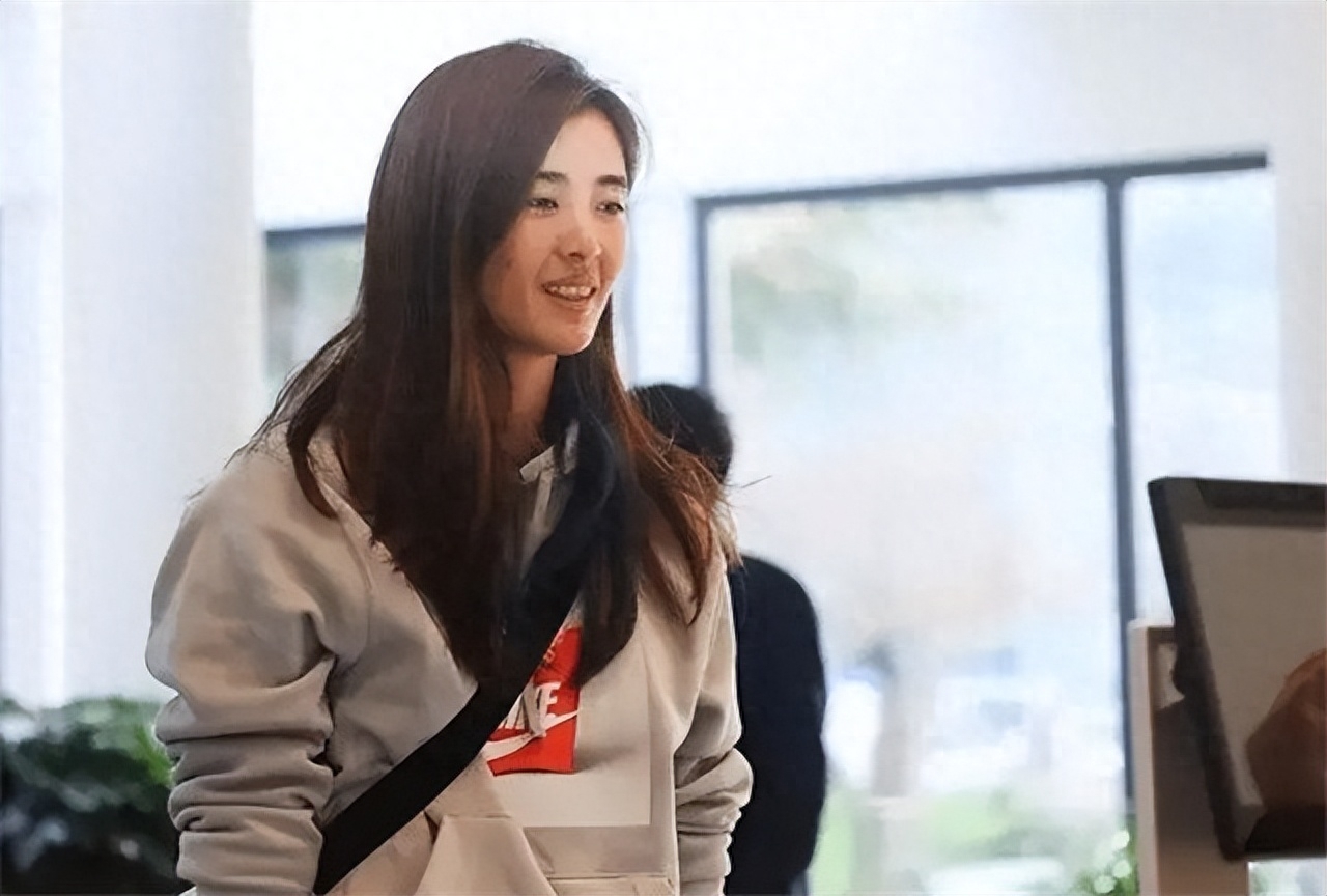 女足守門員趙麗娜個人簡介