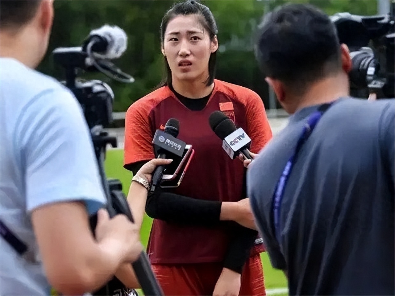 女足守門員趙麗娜個人簡介