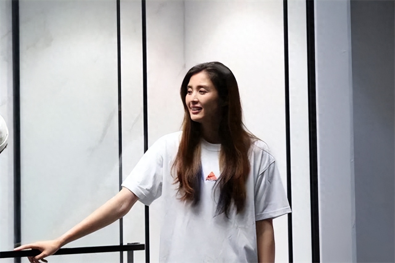 女足守門員趙麗娜個人簡介