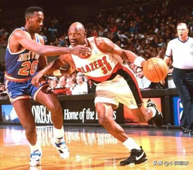 30號球衣的籃球明星,誰穿的NBA